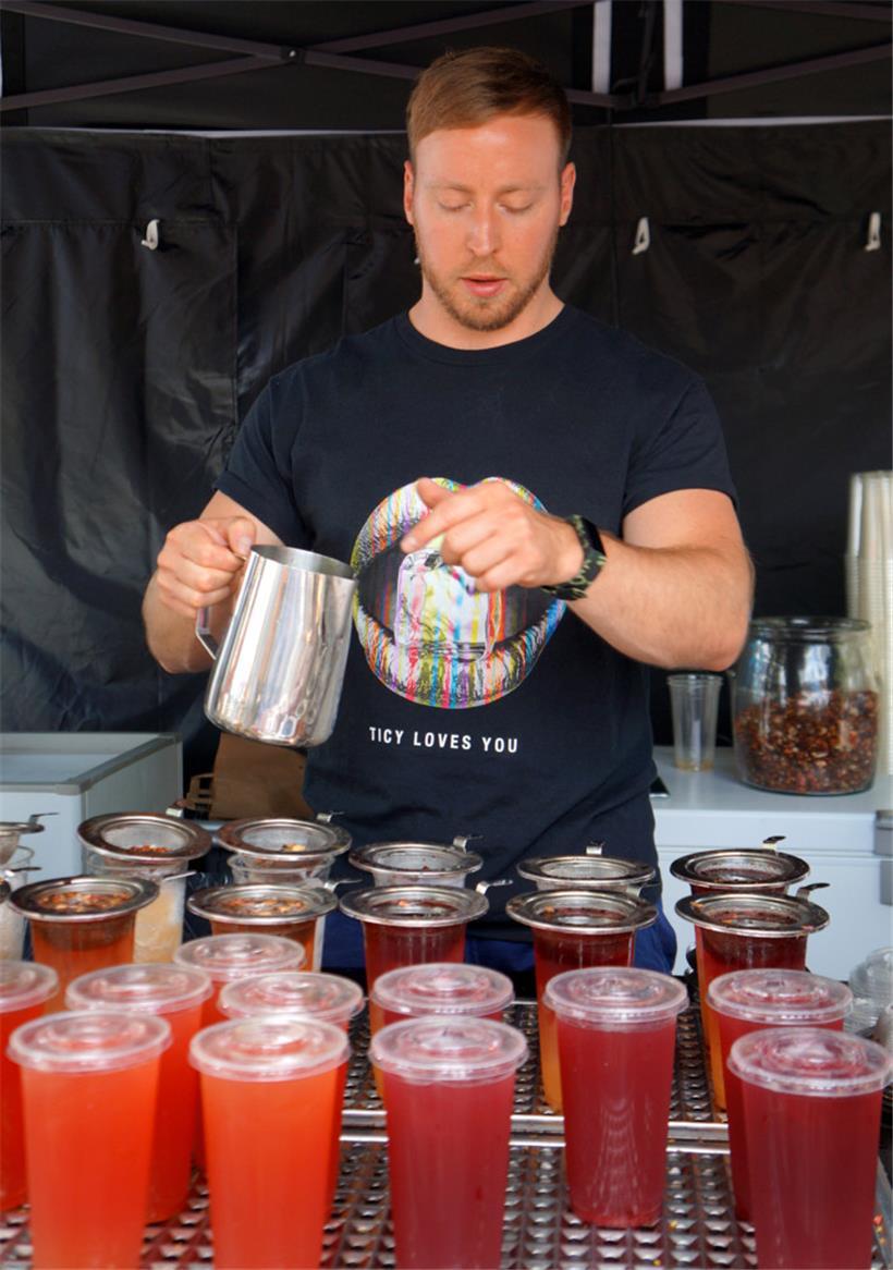 Variantenreich: frisch gebrühter Eistee