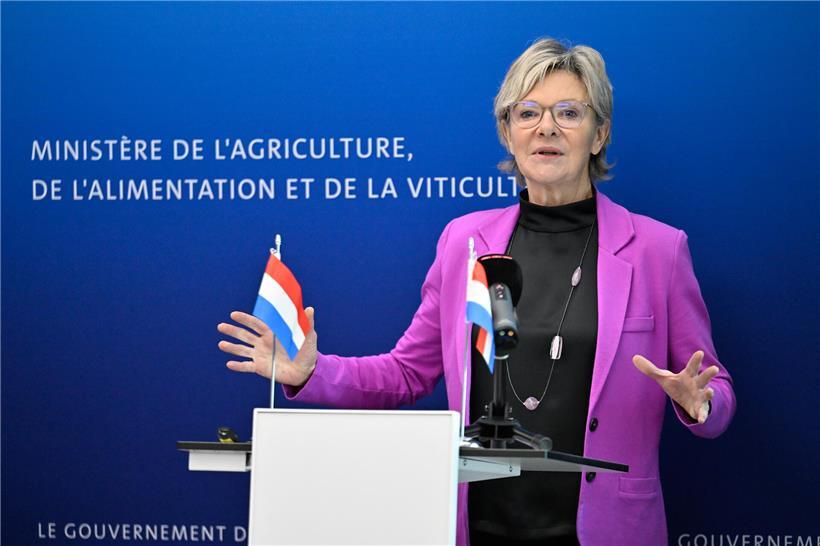 Verbraucherschutzministerin Martine Hansen bei einer Pressekonferenz zum Thema Verbraucherschutz und Verbraucherrechte