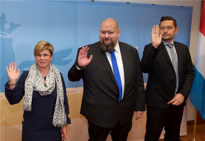 Vereidigung des Schöffenrats der Gemeinde Wahl 2017 (von links nach rechts): Christiane Thommes, Marco Assa, Patrick Antony
