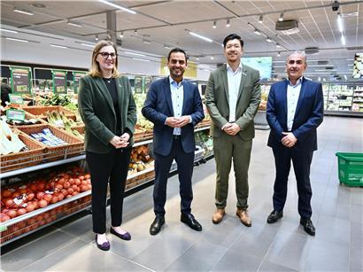 Véronique Schmitt, Max Hahn, Janssen Liu und Cédric Gonnet bei Veranstaltung der Familienminister und Luxembourg Confederation mit Cactus