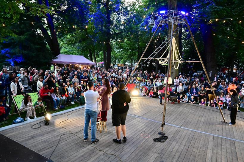 Verzabuert Groß und Klein: Die diesjährige Edition der „Nuit des merveilles“ zog die Menschen nach Bettemburg
