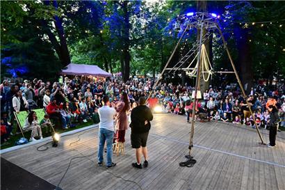 Verzabuert Groß und Klein: Die diesjährige Edition der „Nuit des merveilles“ zog die Menschen nach Bettemburg
