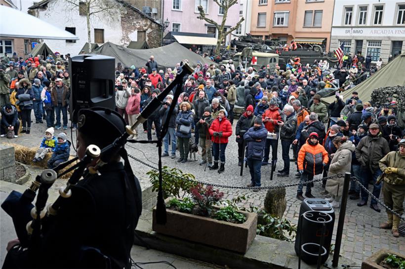 Vianden: Rathausplatz