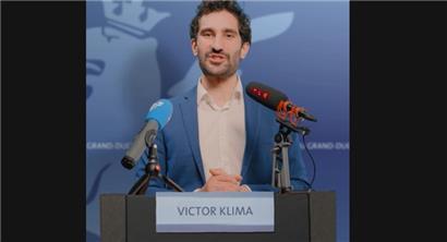 „Victor Klima“ ist der Sprecher des erfundenen „Ministère de l’Asservissement, de la Croissance et de la Destruction de la Planète“
