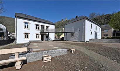 Viel Ruhe umgibt die Geschmacksschule in der „Haaptstrooss“ in Brandenburg
