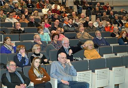 Viele Echternacher wollten wissen, wie das Mammutprojekt im Stadtzentrum aussehen soll 
