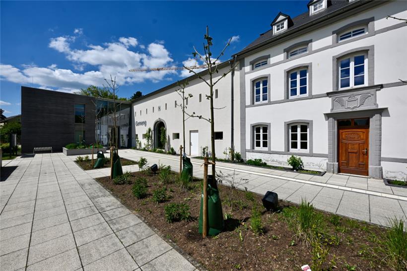 Viele Menschen in der Gemeinde scheinen mit der Arbeit zufrieden zu sein, die in...