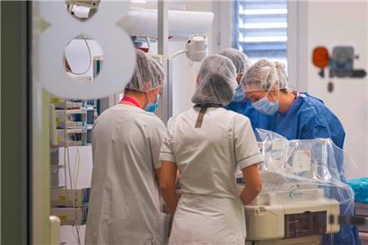 Vielen OECD-Staaten kommen Migranten gelegen, wenn dadurch ihr Personalmangel im Gesundheitswesen behoben werden kann – allerdings zum Nachteil der Herkunftsländer
