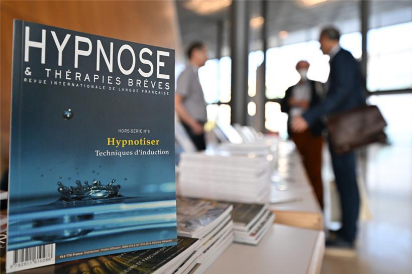 Vier Tage lang stand das Kongresszentrum auf Kirchberg im Zeichen der Hypnose als Therapiemöglichkeit
