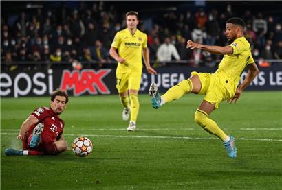 Villarreals Arnaut Danjuma (r) war gegen den FC Bayern der Matchwinner
