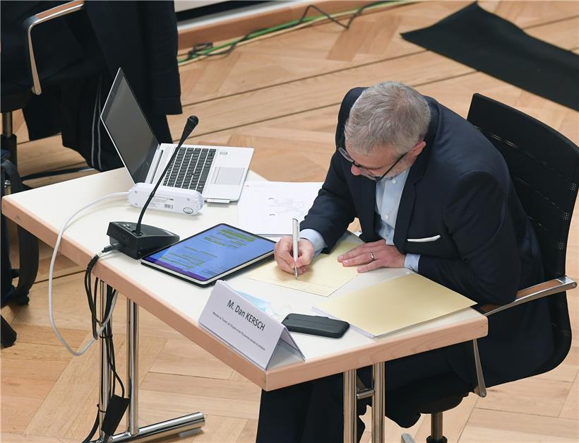 Vizepremier Dan Kersch bleibt dabei, dass Kurzarbeit den Beschäftigten vorbehalten bleiben müsse
