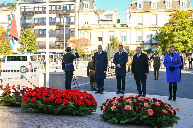 Vizepremier François Bausch, Premierminister Xavier Bettel, Parlamentspräsident ...