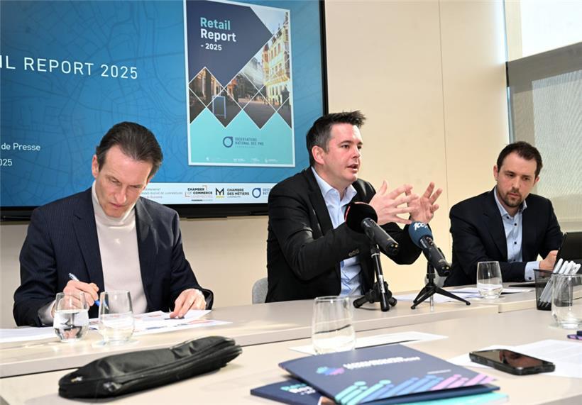 V.l.: Handelskammer-Direktor Carlo Thelen, Minister Lex Delles und Tom Baumert vom „Observatoire national des PME“
