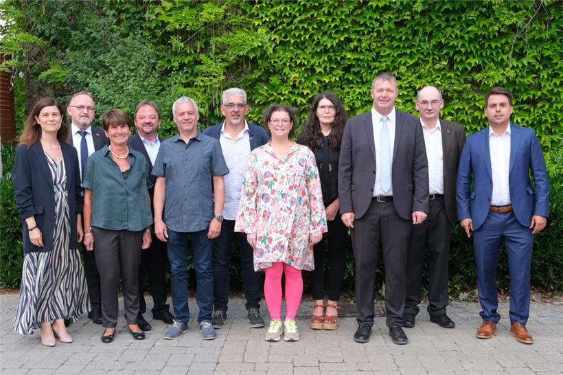 (V.l.) Lola Artigao, Jean-Paul Muller, Annette Willems-Kirsch, Tom Bellion, François Goldschmit, Pierre Breda, Line Bauer, Josée Funck-Kiesch, Michel Gloden, Lucien Max, Tom Weber
