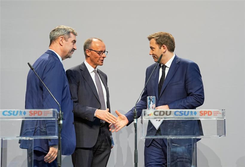 V.l.: Markus Söder (CSU), Friedrich Merz (CDU) und Lars Klingbeil (SPD)
