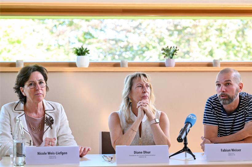 V.l.: Nicole Weis-Liefgen (Co-Direktorin), Diane Dhur (Verwaltungsratspräsidentin) und Fabian Weiser (Co-Direktor)
