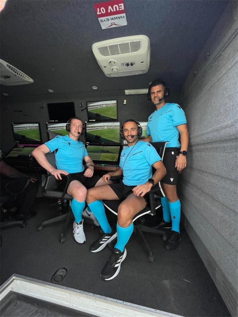 V.l.n.r.: Jérémy Müller, Jasmin Sabotic und Ivo Torres waren in einem Madrider Keller
