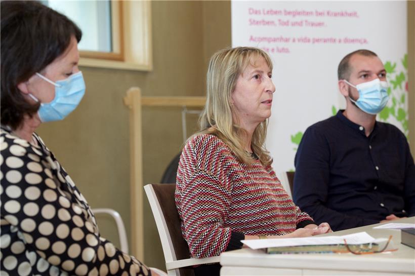 V.l.n.r.: Nicole Weis-Liefgen, Diane Dhur und Fabian Weiser
