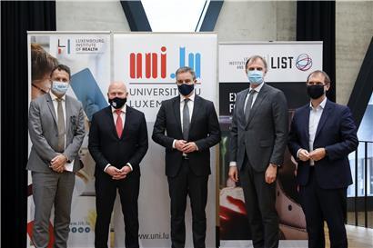 V.l.n.r.: Ulf Nehrbass (LIH), Unirektor Stéphane Pallage, Minister Claude Meisch, Thomas Kallstenius (LIST) und Jens Kreisel (Uni.lu) wollen den Forschungsstandort Luxemburg noch stärker machen
