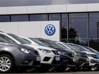 Volkswagen-Autos bei einem Händler in Deutschland: Rückruf betrifft auch Luxemburg