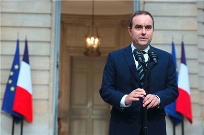 Vom Verteidigungsminister zum Premier: Sébastien Lecornu hat am Sonntagabend seine Regierung vorgelegt
