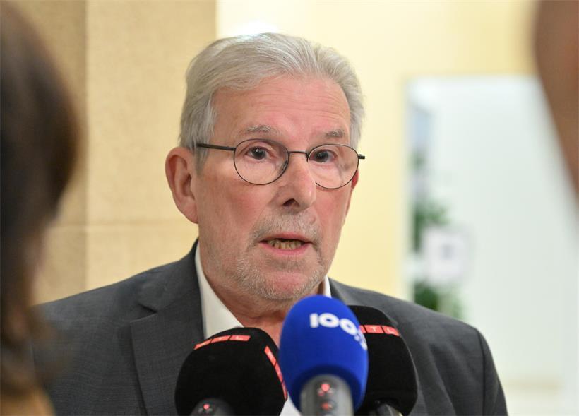 Von 2004 bis 2009 war Mars Di Bartomoleo unter CSV-Premier Jean-Claude Juncker Gesundheitsminister, seitdem ist er gesundheitpolitischer Sprecher der LSAP im Parlament