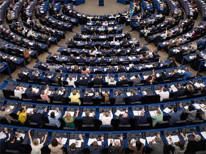 Konservative und Rechtsextreme unterstützen lockere EU-Regeln für Gentechnik-Anwendung in der Landwirtschaft