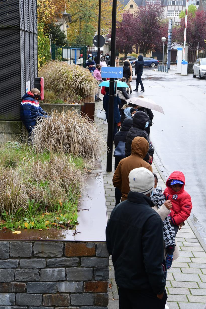 Vor dem Hospital Emile Mayrisch am 27. Oktober 2020
