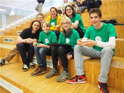 Vor dem Wettbewerb herrscht im Team eine Mischung aus Aufregung und Vorfreude   

