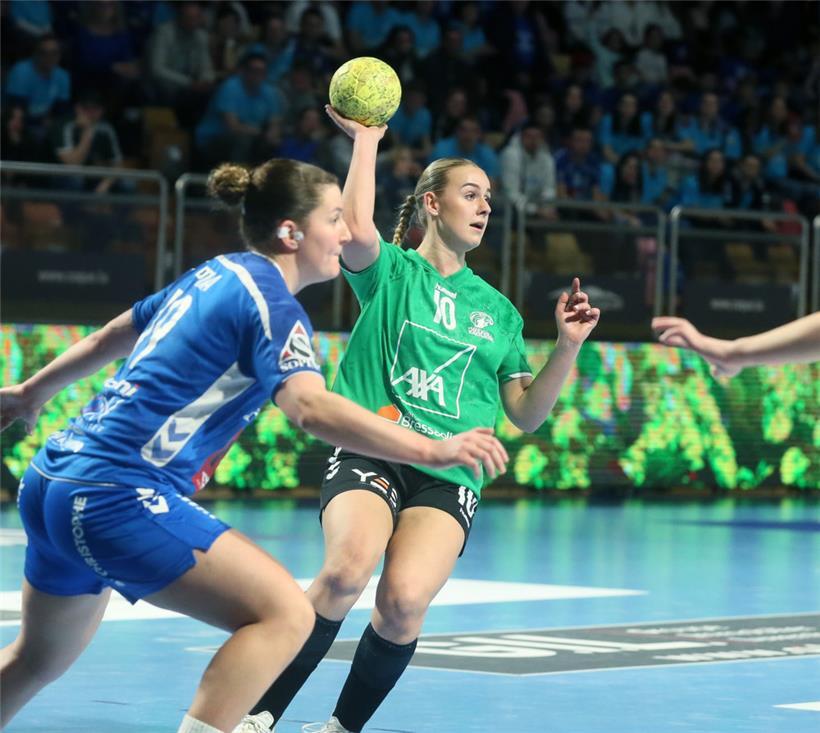 Vor einem Jahr mussten sich Jenny Zuk und Käerjeng im Supercup im Siebenmeterwerfen gegen den HBD geschlagen geben
