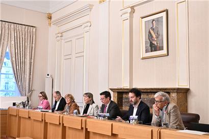 Vor einer Woche hat die DP-CSV-Mehrheit die Haushaltsvorlage für 2024 vorgestellt – und sich am Montag gegen die Kritik von der Opposition gewehrt
