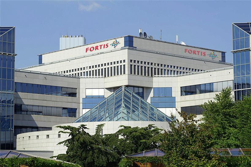 Vor genau 15 Jahren, am Freitag, 26. September 2008, spitzt sich die Lage zu. Von allen Seiten stieg der Druck auf die Fortis-Gruppe. Ein Wochenende hatten die belgische, luxemburgische und niederländische Regierung nun Zeit, um eine Lösung zu finden. 
