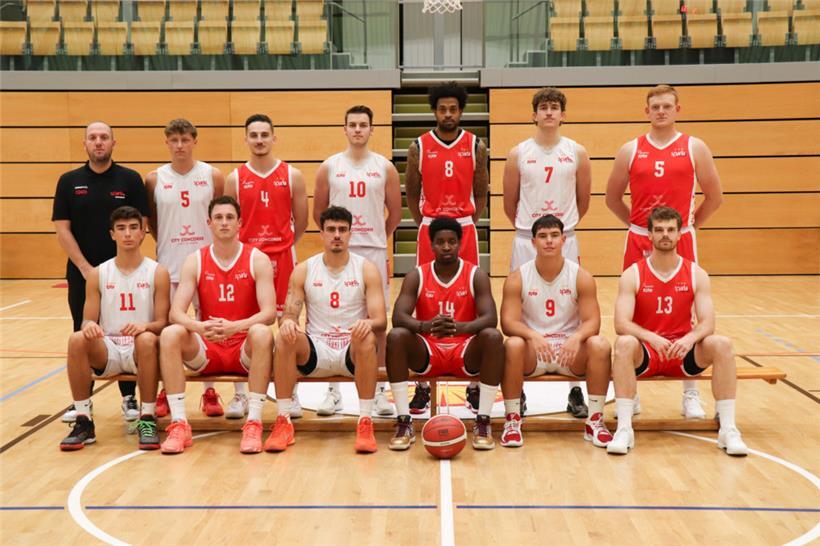 Vordere Reihe (v.l.n.r.): Ata Tastekin, Lennart Holsten, Colin Braun, Jarvis Williams, Davide Aquaro, Yannick Verbeelen; hintere Reihe (v.l.n.r.): Karl Abou Khalil (Coach), Charel Wallenborn, Philippe Arendt, Victor Stein, Greg Mays, Tom Germeaux, Jules Beicht
