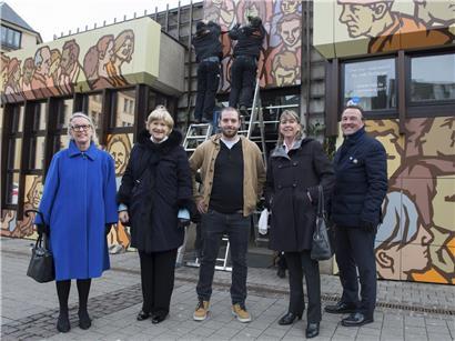 Vronny Krieps bei der Einweihung des Kunstwerks „One City – One World“ im Februar 2017