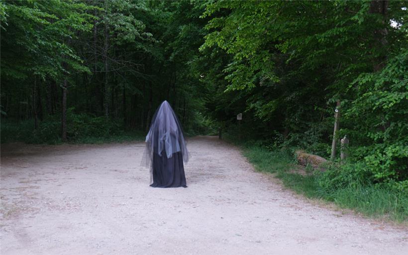 Vun Hexen, Geeschter a louche Paschtéier: den zweete Volet vum „roude Fuedem duerch de roude Buedem“
