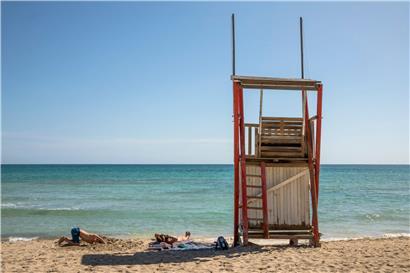 Wachsam bleiben: Auf Mallorca wird wieder gefeiert, doch sorgenfrei sieht anders aus 
