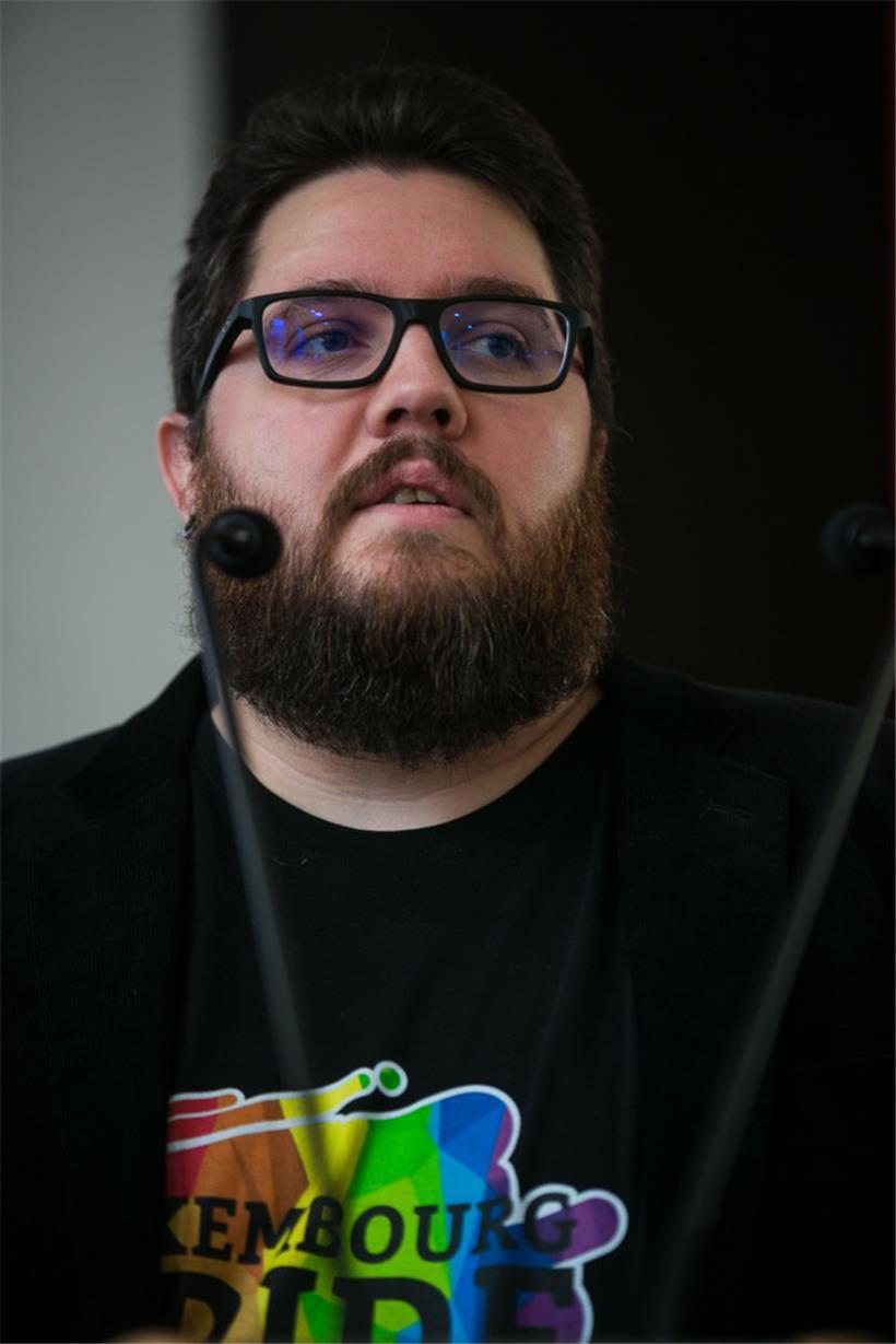 Während der Pandemie stellte Andy Maar fest, dass bei „Rosa Lëtzebuerg“ viel mehr Anfragen von queeren Menschen eingingen. Der Verein setzt sich für die Interessen und Rechte der LGBTIQ+–Community ein und organisiert unter anderem die „Luxembourg Pride Week“. 
