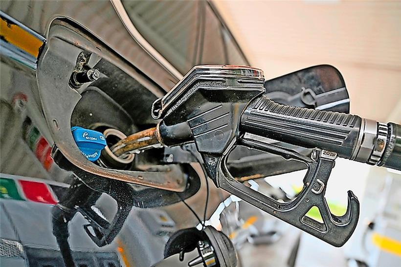 Während die Kunden unter den hohen Energiepreisen ächzen, fahren die Energiekonzerne Milliardengewinne ein
