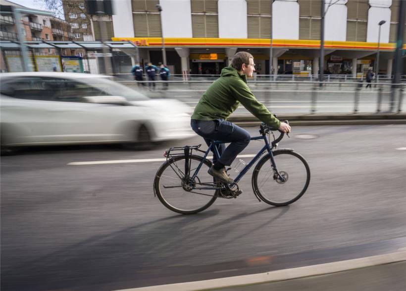 Wäre die Fahrradinfrastruktur in Luxemburg besser, dann wären die hohen Spritpreise weniger problematisch
