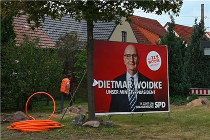 Wahlplakat in Cottbus des brandenburgischen Ministerpräsidenten Dietmar Woidke: Geht er nicht als Sieger aus der Wahl, ist er weg
