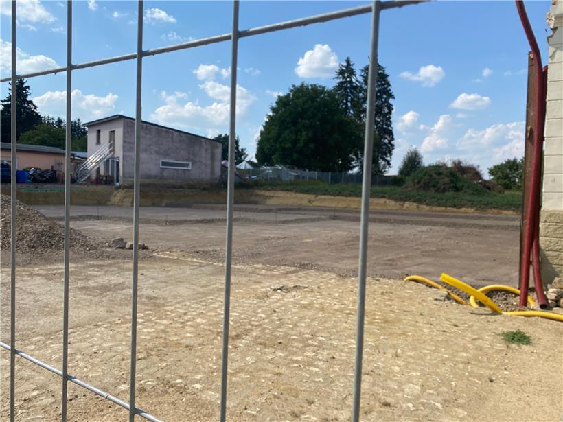 Wann es auf der Baustelle nach dem Kollektivurlaub wieder losgeht, weiß leider noch niemand so genau
