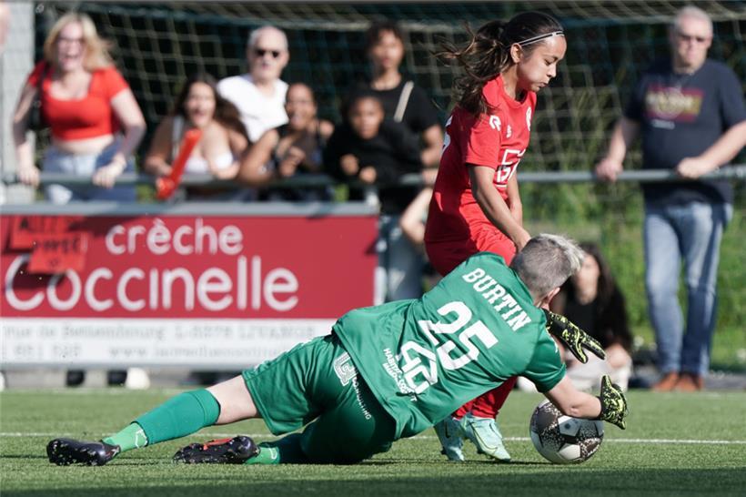 War Racings Lebensversicherung: Torhüterin Andrea Burtin
