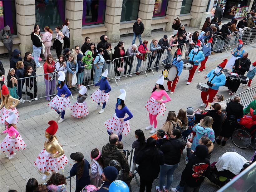 Sonne und eine Tonne Süßes bei „Escher Cavalcade“ am Sonntag