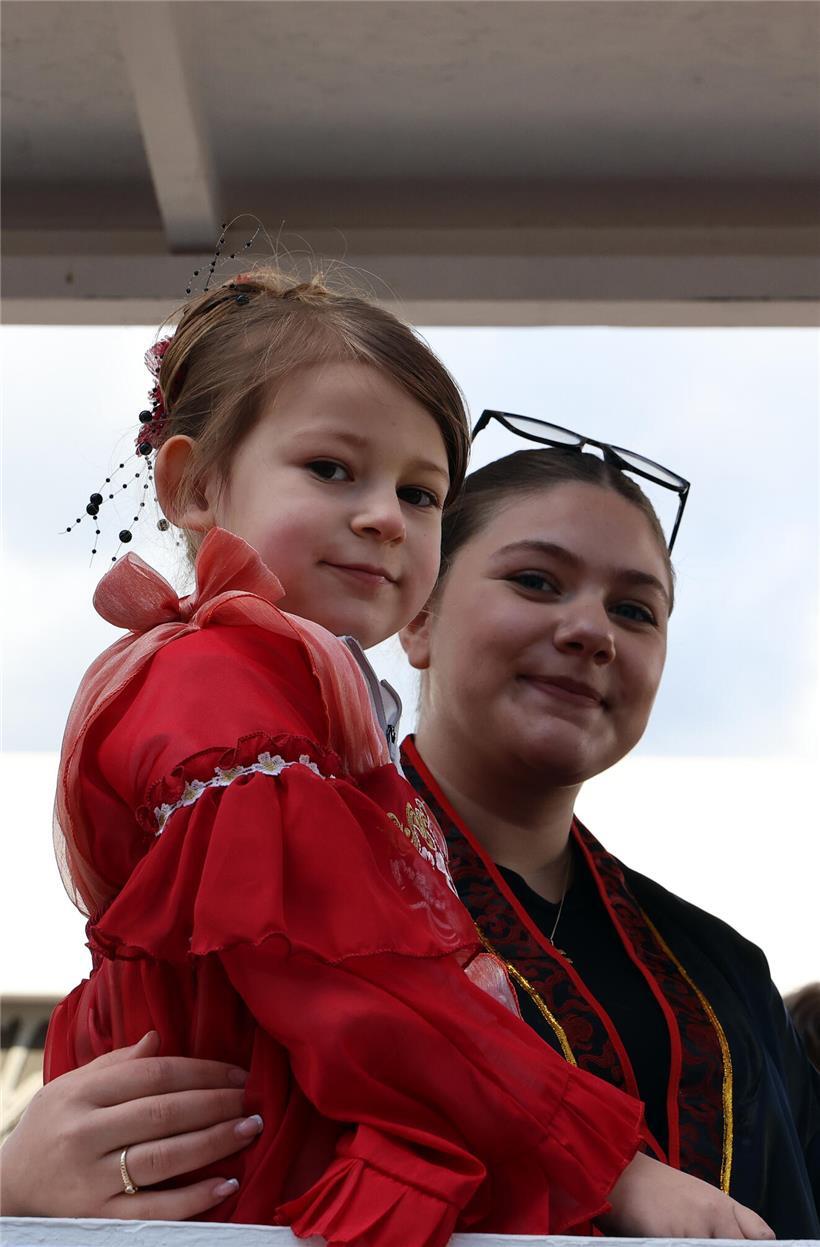 Sonne und eine Tonne Süßes bei „Escher Cavalcade“ am Sonntag