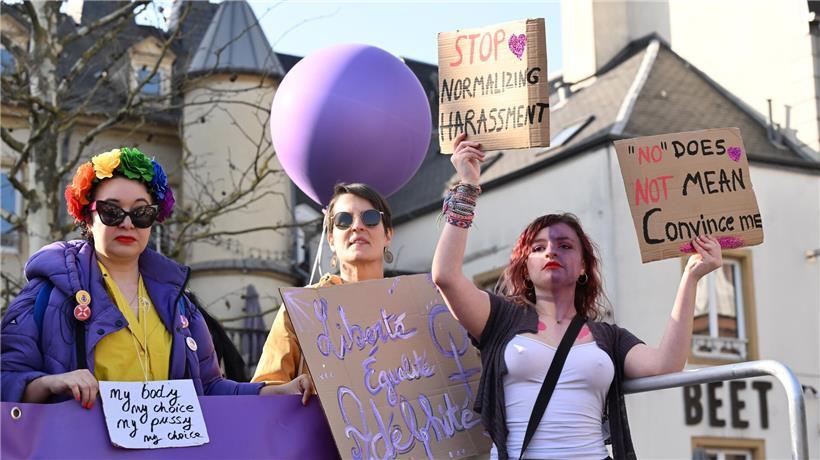 Beim „Fraestreik“ am 8. März rücken Aktivist*innen die körperliche und mentale Gesundheit von Frauen