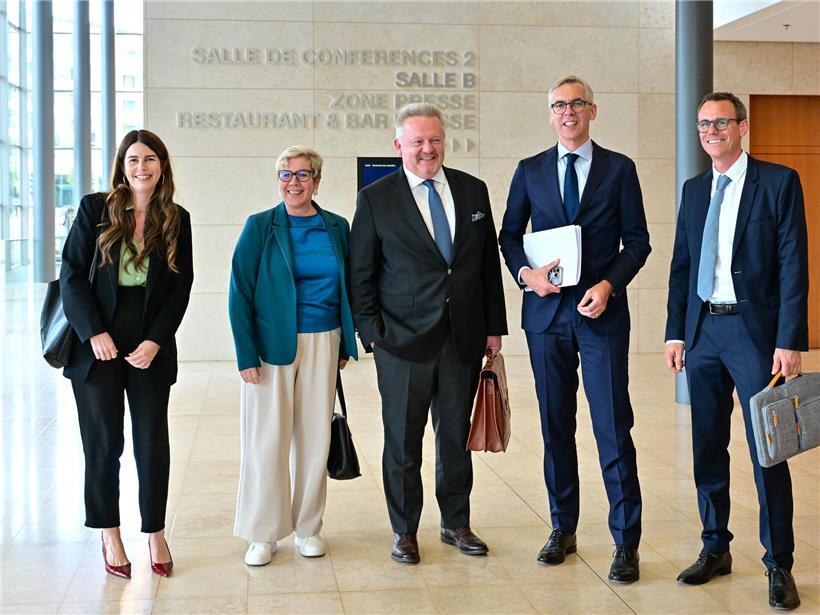 Tripartite beginnt mit offenen Fragen und unterschiedlichen Forderungen