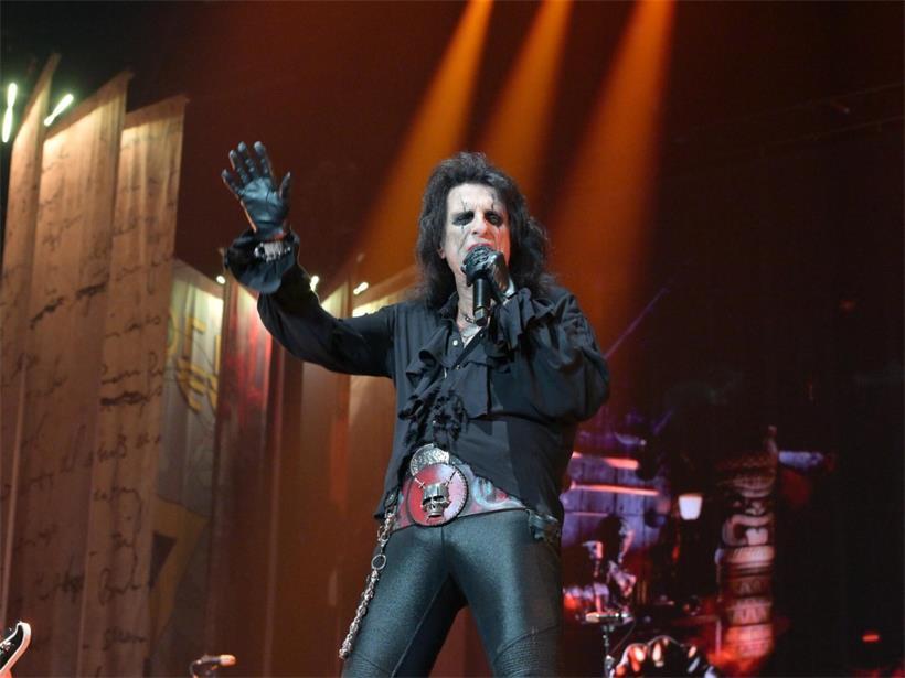 Rock-Legende Alice Cooper bringt Rockhal zum Beben