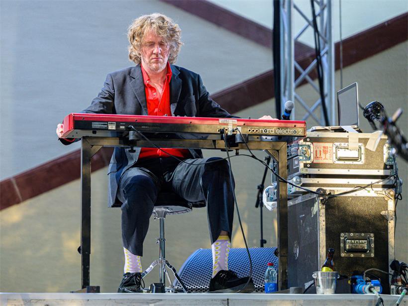 Einstürzende Neubauten: Klangexperimente im Amphitheater
