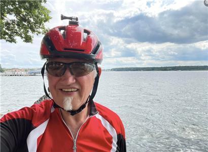 Weder Wind noch Wetter kann Franz Kofler von seiner Reise abbringen
