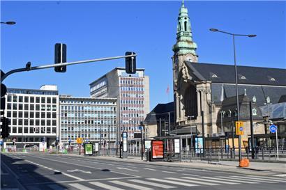 Wegen der Entschärfung einer Bombe blieb der hauptstädtische Bahnhof den ganzen Montagmittag über menschenleer
